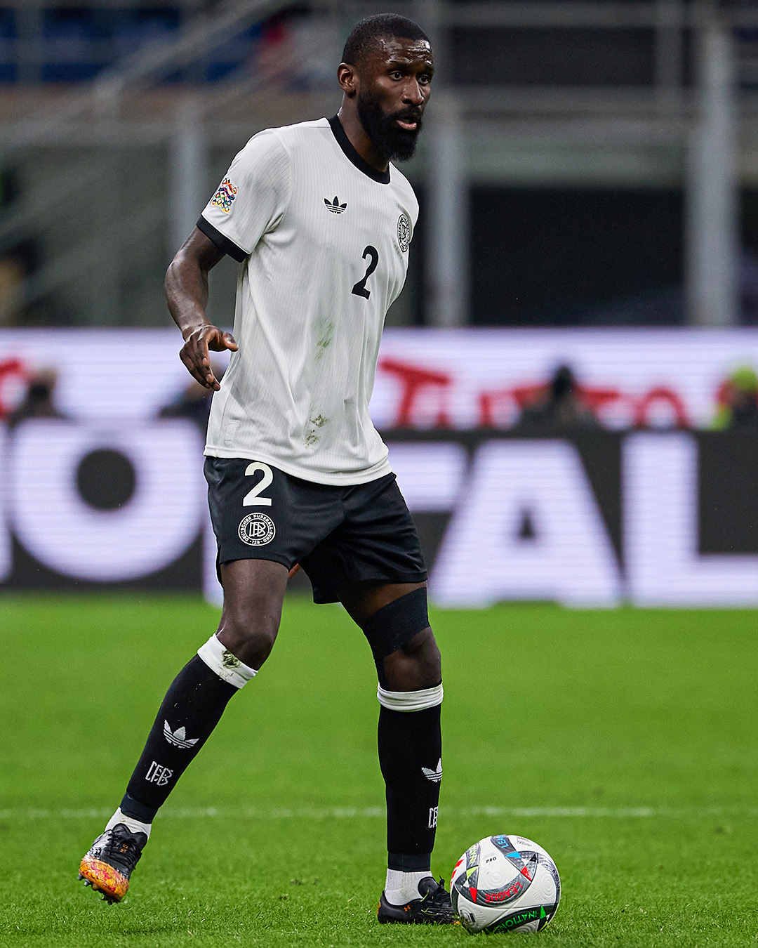 乌克兰绝杀皇马,皮克扛起全队 乌克兰绝杀皇马,皮克扛起全队