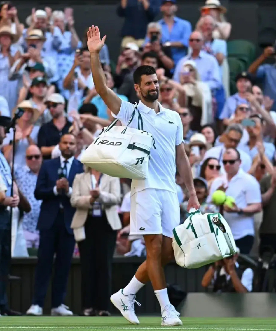 戴维斯杯翻盘拉沃尔杯,德约科维奇刷新纪录 戴维斯杯翻盘拉沃尔杯,德约科维奇刷新纪录